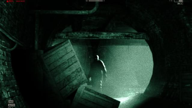 The Outlast Trials' TERRIFYING Opening Gameplay - GameSpot