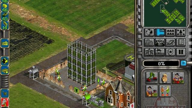 constructor game resize yard